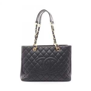 CHANEL Matelasse Grand Shopping GST Tote Bag in Grained Calfskin Leather, Wom...